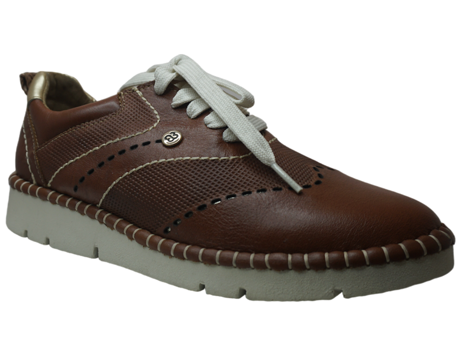 Tenis casual mujer hecho de piel color camel