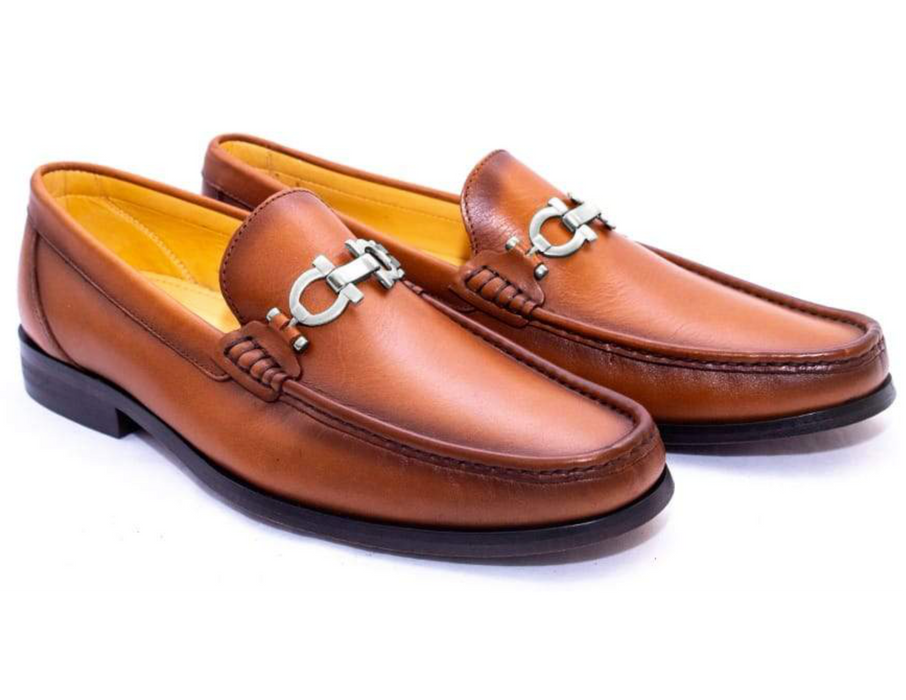 Mocasines de piel para hombres: calzado casual y formal de alta calidad  Mocasines de piel para hombres: calzado casual y formal de alta calidad, hechos con materiales de primera calidad  Mocasines de piel para hombres: el calzado perfecto para cualquier ocasión