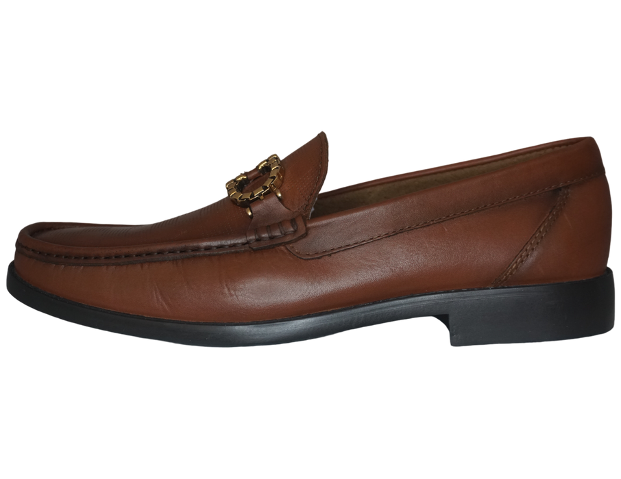 Mocasines de piel para hombres: calzado casual y formal de alta calidad  Mocasines de piel para hombres: calzado casual y formal de alta calidad, hechos con materiales de primera calidad  Mocasines de piel para hombres: el calzado perfecto para cualquier ocasión