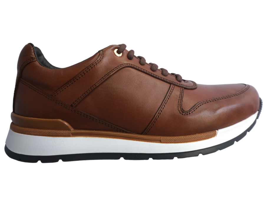 Disfruta de la comodidad y el lujo de un calzado 100% piel, elaborado con los más altos estándares de calidad. Estos tenis son la combinación perfecta de modernidad y elegancia, ideales para un look casual que te hará sentir seguro y a la vanguardia. Cada par está¡ hecho a mano por expertos artesanos mexicanos, utilizando técnicas tradicionales y los mejores materiales. enlatiendita.com
