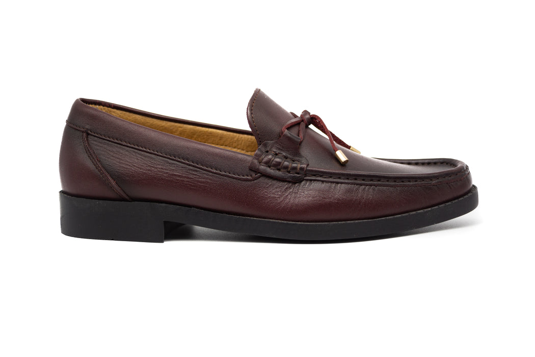 Mocasines de piel para hombres: calzado casual y formal de alta calidad  Mocasines de piel para hombres: calzado casual y formal de alta calidad, hechos con materiales de primera calidad  Mocasines de piel para hombres: el calzado perfecto para cualquier ocasión