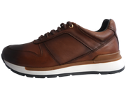Disfruta de la comodidad y el lujo de un calzado 100% piel, elaborado con los más altos estándares de calidad. Estos tenis son la combinación perfecta de modernidad y elegancia, ideales para un look casual que te hará sentir seguro y a la vanguardia. Cada par está¡ hecho a mano por expertos artesanos mexicanos, utilizando técnicas tradicionales y los mejores materiales. enlatiendita.com