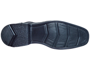 Oscar Cassini ¡Descubre la comodidad definitiva para tus pies con nuestro calzado de primera calidad! Calzado mexicano hecho en León Gto. 100% piel con suela ultra ligera, te ofrecemos una selección excepcional de zapatos diseñados para brindar un confort inigualable en cada paso que des.