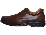 Oscar Cassini ¡Descubre la comodidad definitiva para tus pies con nuestro calzado de primera calidad! Calzado mexicano hecho en León Gto. 100% piel con suela ultra ligera, te ofrecemos una selección excepcional de zapatos diseñados para brindar un confort inigualable en cada paso que des.