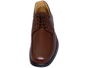 Oscar Cassini ¡Descubre la comodidad definitiva para tus pies con nuestro calzado de primera calidad! Calzado mexicano hecho en León Gto. 100% piel con suela ultra ligera, te ofrecemos una selección excepcional de zapatos diseñados para brindar un confort inigualable en cada paso que des.