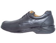Oscar Cassini ¡Descubre la comodidad definitiva para tus pies con nuestro calzado de primera calidad! Calzado mexicano hecho en León Gto. 100% piel con suela ultra ligera, te ofrecemos una selección excepcional de zapatos diseñados para brindar un confort inigualable en cada paso que des.