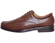 Oscar Cassini ¡Descubre la comodidad definitiva para tus pies con nuestro calzado de primera calidad! Calzado mexicano hecho en León Gto. 100% piel con suela ultra ligera, te ofrecemos una selección excepcional de zapatos diseñados para brindar un confort inigualable en cada paso que des.