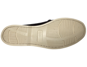 Zapatos Náuticos hechos cien por ciento de piel, calzado artesanal hecho a mano. Zapatos fabricados en León, Gto. Calzado tipo top sider. DISEÑO 100% DE PIEL NATURAL. Creado pensando en ti para entregarte la más alta CALIDAD del mercado con un estilo único en piel que hace al calzado suave, flexible, pero sobre todo resistente.