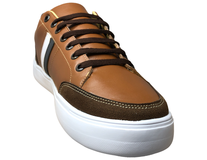 Casual leather tennis shoes with ultra-light soles, free shipping!