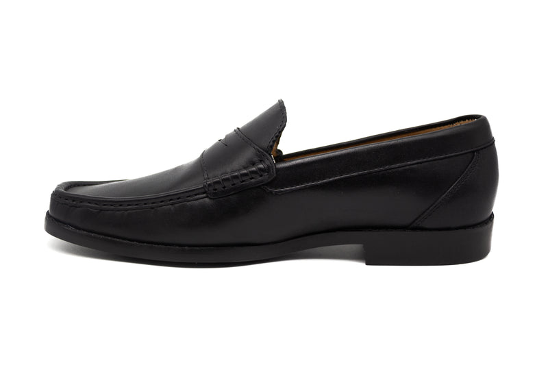 Mocasines de piel para hombres: calzado casual y formal de alta calidad  Mocasines de piel para hombres: calzado casual y formal de alta calidad, hechos con materiales de primera calidad  Mocasines de piel para hombres: el calzado perfecto para cualquier ocasión