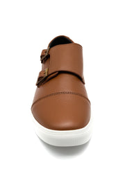 Tenis casual hecho 100% de piel con suela de TR ultra ligera.Colores: MielPiel de res con forro porcino. iKual Empresa 100% Mexicana, nuestros productos están elaborados 100% en México DISEÑO: Tenis casual para caballero color bronce, ajuste en agujetas. MATERIALES: Están elaborados con 100% de piel de res de la más alta calidad por lo que te serán muy duraderos.  Enlatiendita.com calzado zapatos moda tenis de vestir Compra a meses sin intereses ó 5 Quincenas con Aplazos 